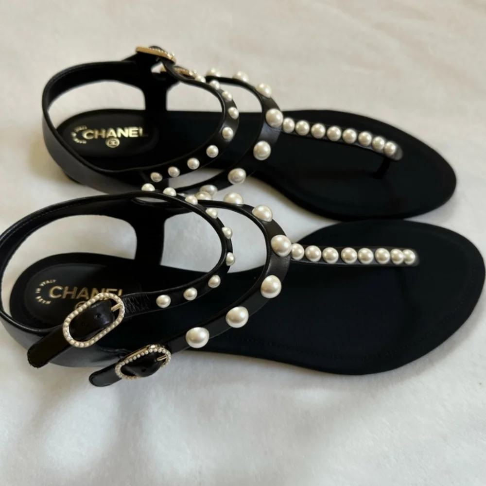 ‼️SOLD‼️Chanel Sandals - Picture 3 of 6
